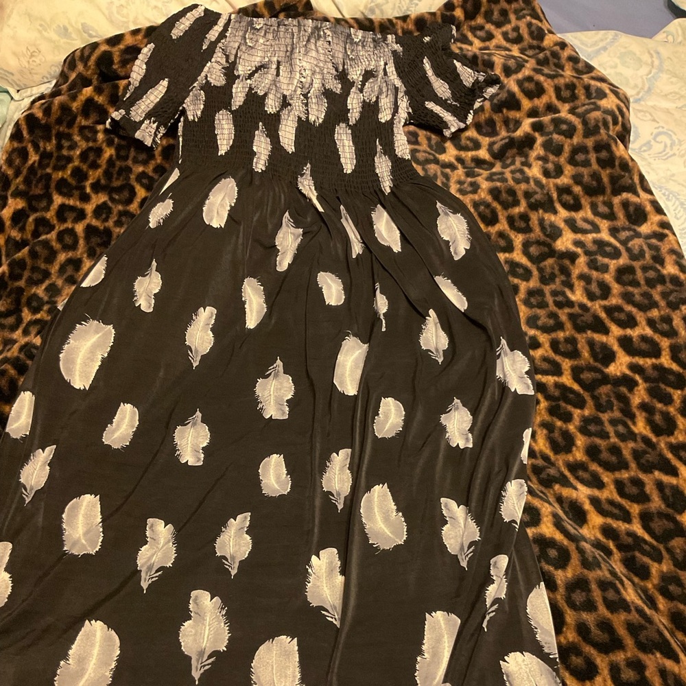 Beautiful feather style Summer maxi dress